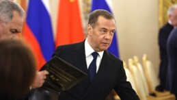 Medvedev: Avrupalı ​​şirketlerin Rusya’ya dönmesi çok zor olacak